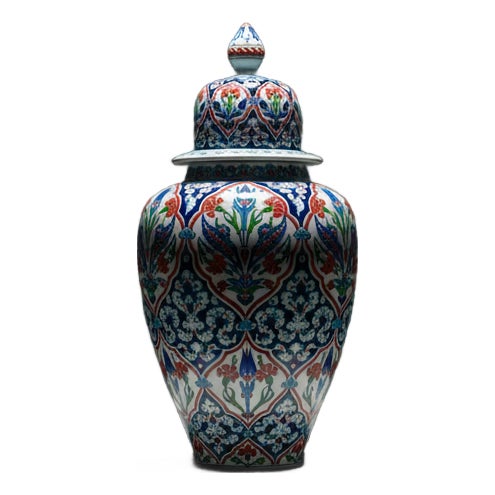 Handmade Ceramic Grand Shah Vase with Lid (60cm) Imperial Floral Lattice Pattern For Sale