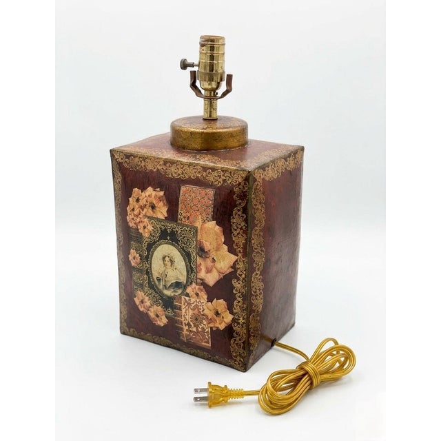 Vintage Chinoiserie English Tole Tea Caddy Lamp For Sale - Image 4 of 10