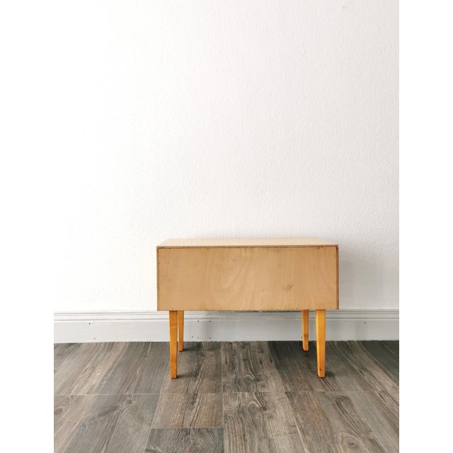Light Yellow Mid-Century Chest of Drawers in Maple, 1950s For Sale - Image 8 of 10