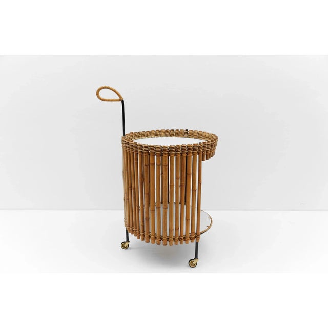 Mid-Century Modern Round Serving Carts in Bamboo, 1960s, Set of 2 For Sale - Image 10 of 18