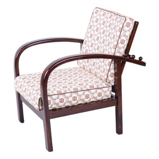 Czech Art Deco Adjustable Armchair in Beech from Thonet, 1920s For Sale