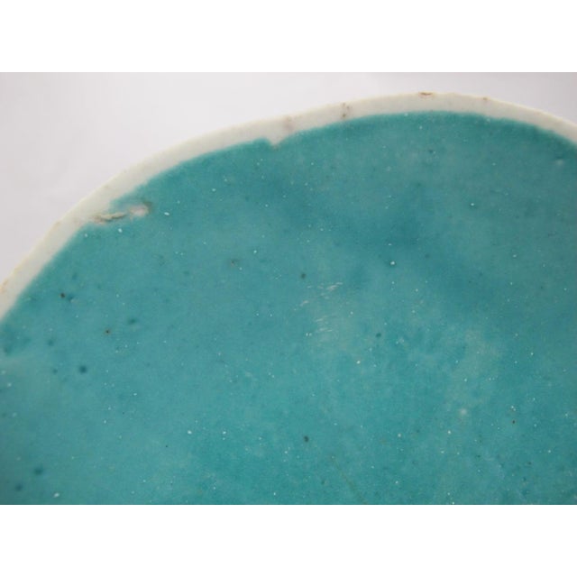 Turquoise Chinese Nyonya Porcelain Butterfly & Flower Enamel Bowl With Turquoise Center For Sale - Image 8 of 10