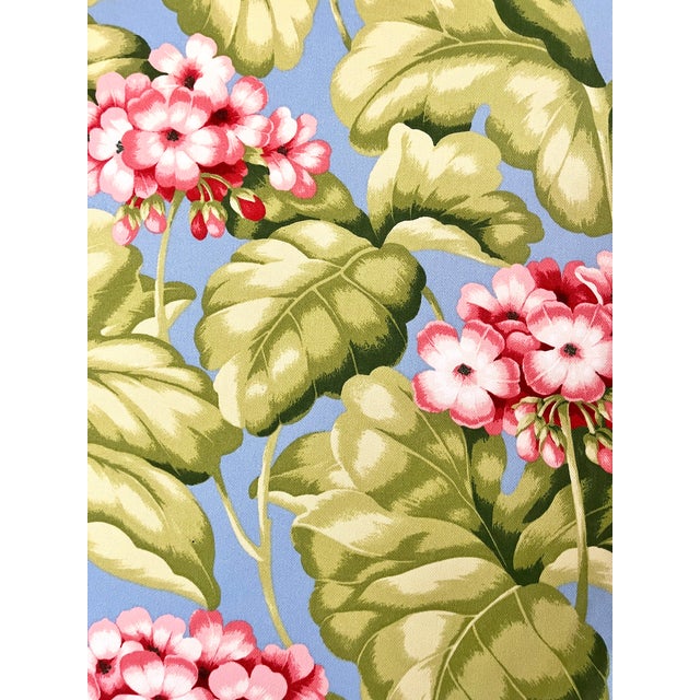 Bunny Williams Home Discontinued Bloomcraft Floral Screen Print Fabric — 4 Yards in Sky Blue & Pink Geranium Pattern For Sale - Image 4 of 9