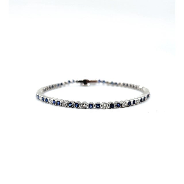 Blue 2.20 Ct Natural Ceylon Sapphire & Diamond Tennis Bracelet For Sale - Image 8 of 8