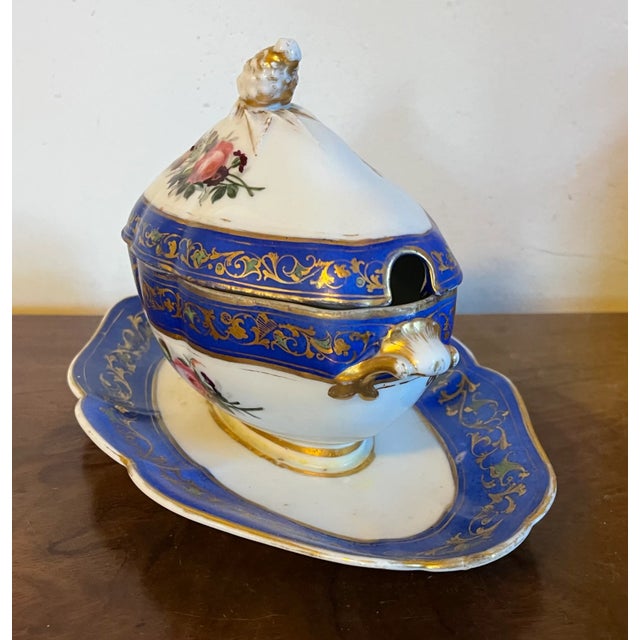 Mid 19th Century Antique 19th Century Paris Porcelain Sauce Tureen For Sale - Image 5 of 12