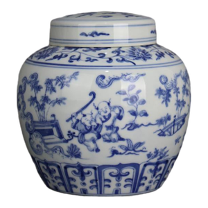 Early 20th Century Chinese Ceramic Tea Jar China Blue and White Porcelain Chenghua Tian Marked Jar Hand Painted Hildren Playing Pattern
