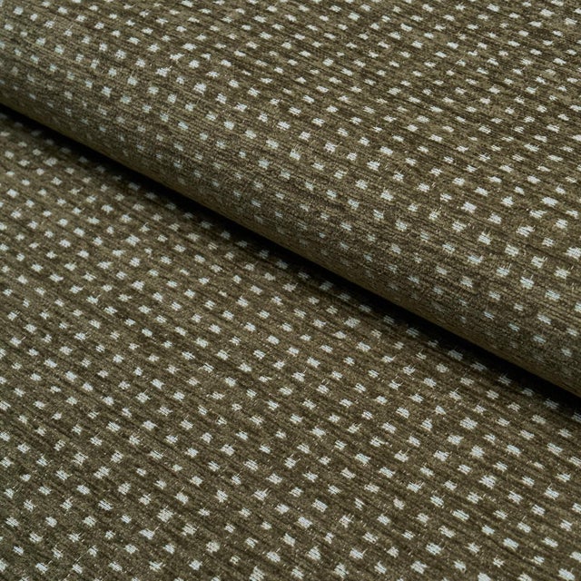 Schumacher Schumacher Jasper Performance Chenille Fabric In Green For Sale - Image 4 of 4