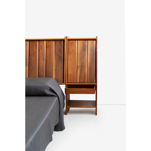 Arthur Carpenter Espenet King-Sized Oiled Walnut Headboard 1972 For Sale - Image 12 of 12