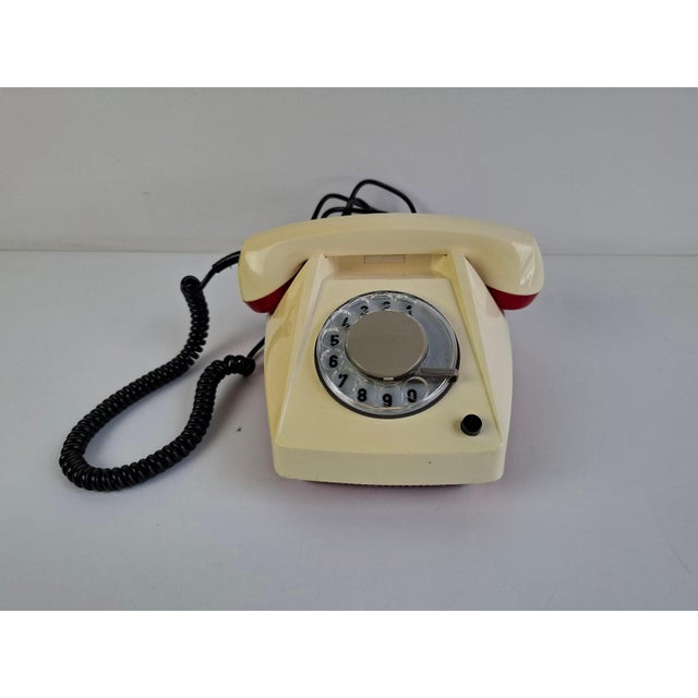 1980s Vintage Tesla Stropkov BS10 Rotary Telephone, Czechoslovakia, 1987 For Sale - Image 5 of 18