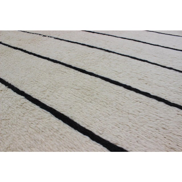 2010s Minimalist Design Modern Moroccan Rug in White by Keivan Woven Arts 8'0 X 11'0 For Sale - Image 5 of 7