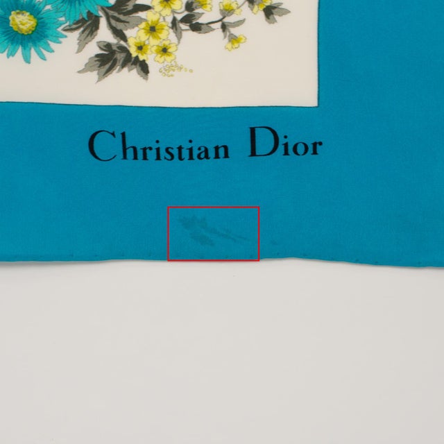 Christian Dior Floral Silk Scarf Print in Blue and Lavender For Sale In Atlanta - Image 6 of 7