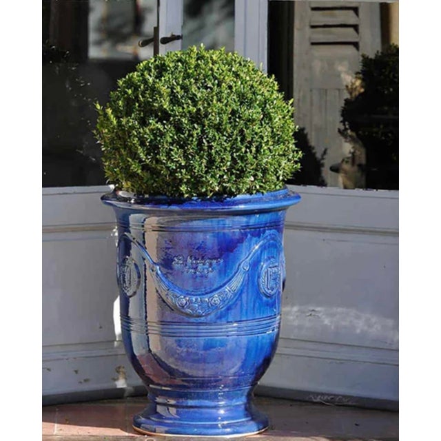 The French Anduze pottery dates back to the early 1700's and originated in the Cevennes region of France. Inspiration in...