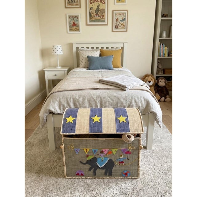 Vintage Madagascar Hand-Woven Raffia "Circus" Toy Trunk & Storage Chest For Sale - Image 10 of 11