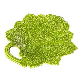 Vintage Ceramic Majolica-Style Leaf Shaped Dish For Sale