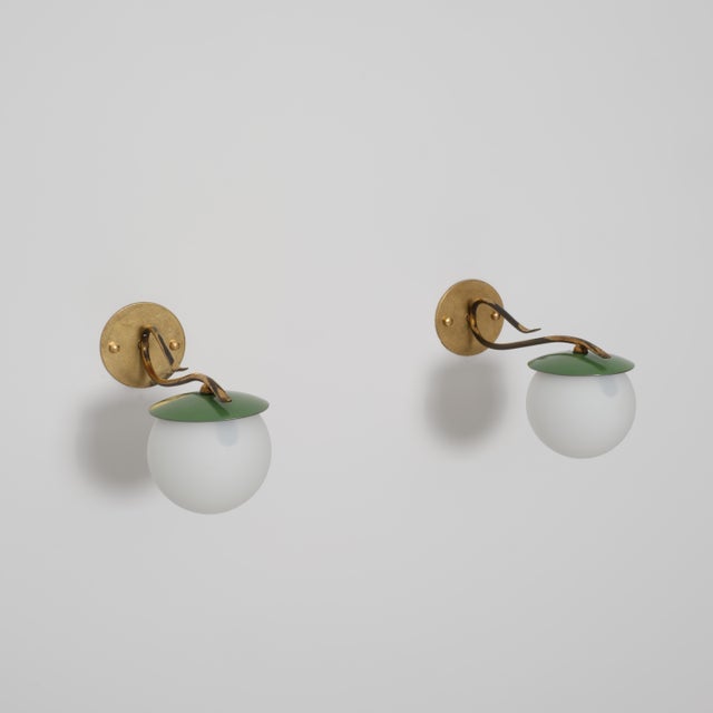 Vintage Italian Green Enameled Metal and Opaline Glass Wall Sconces, 1950s, Set of 2 For Sale - Image 4 of 15