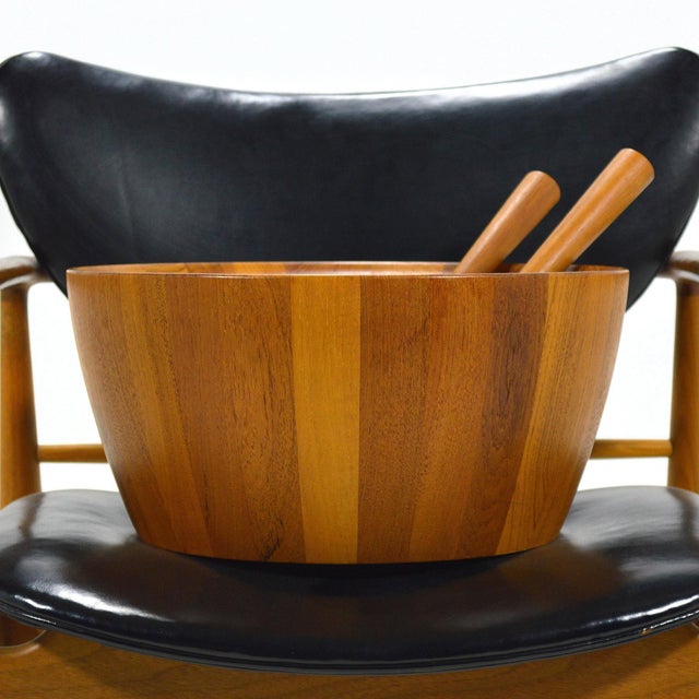 Oversize Staved Teak Bowl and Servers by Richard Nissen For Sale - Image 10 of 10