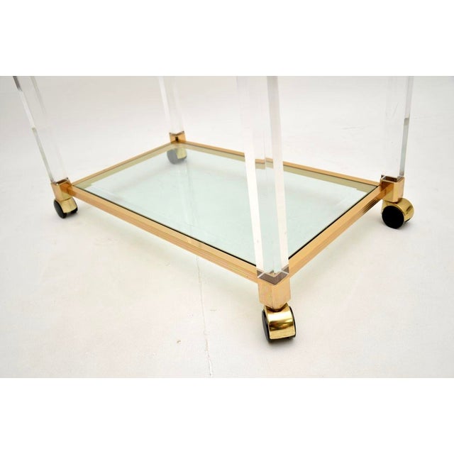 Vintage French Acrylic Glass and Gold-Plated Drinks Trolley, 1970s For Sale - Image 9 of 10