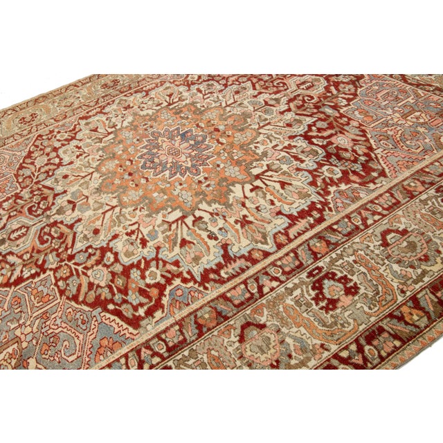 1920s 1920s Persian Bakhtiari Wool Rug Handknotted With a Multicolor Rosette Motif For Sale - Image 5 of 9