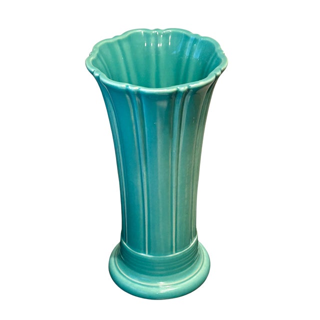Mid-Century Modern Vintage-Inspired Fiesta Art Deco Turquoise Flower Vase | Medium 36 Oz Fully Vitrified Ceramic Vase | Made in the Usa For Sale - Image 3 of 6