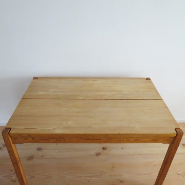 Hongisto Pine Dining Table by Ilmari Tapiovaara for Laukaan Puu Finland, 1960 For Sale - Image 12 of 18