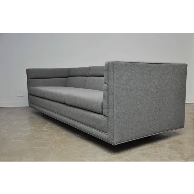 Mid-Century Modern Dunbar Model 7140 Channel Sofa by Roger Sprunger For Sale - Image 3 of 7