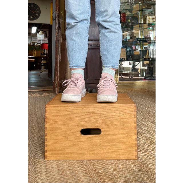 Modern Apple Box For Sale - Image 4 of 6