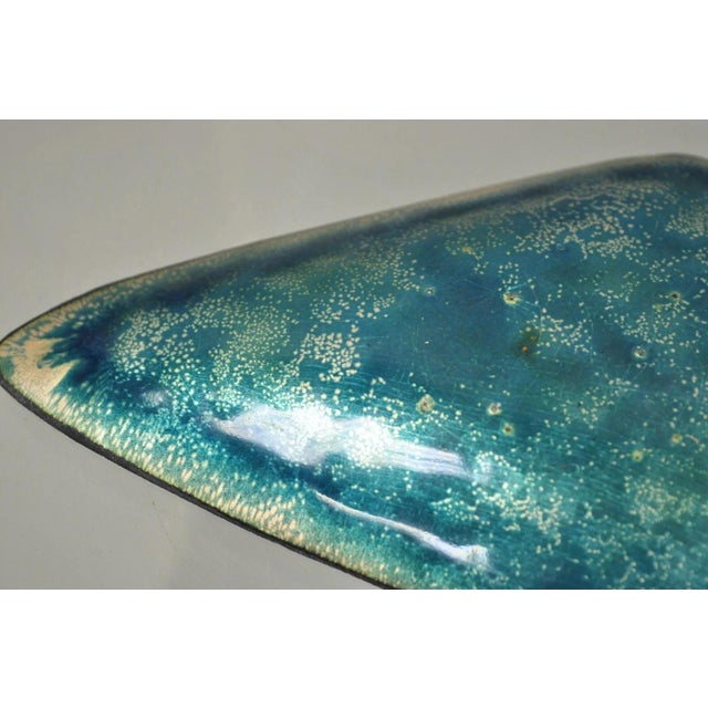 Vintage Mid Century Modern Blue Porcelain Enamel Copper 8" Triangle Trinket Dish For Sale In Philadelphia - Image 6 of 8