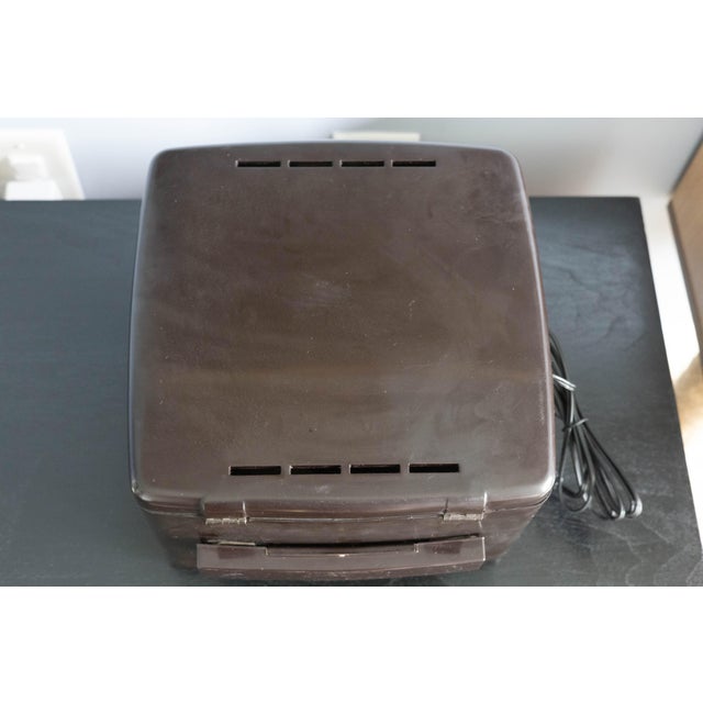 Mid-Century Modern Rca Victrola 45 Record Player Phonograph - 1950s For Sale - Image 9 of 11