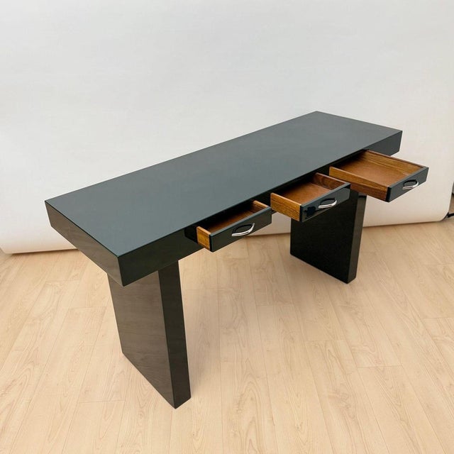 Italian Design Console in Green Lacquer, Walnut & Chrome, Italy, 1970 For Sale - Image 3 of 18
