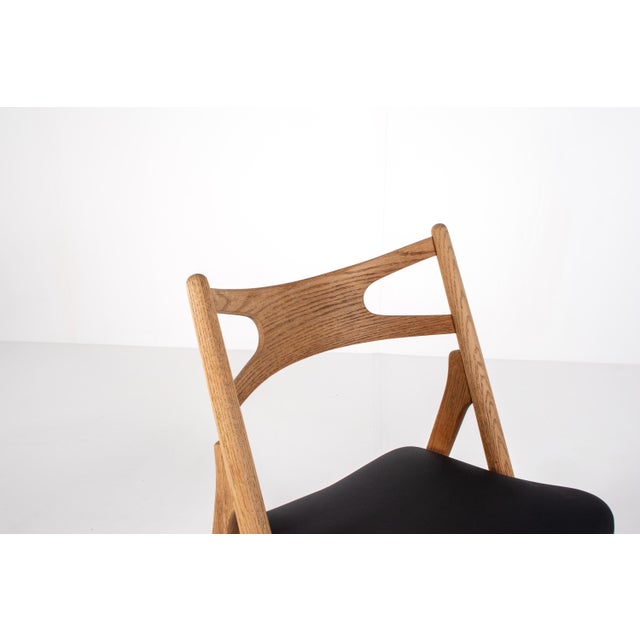 CH29 Sawbuck Chairs in Oak by Hans J. Wegner for Carl Hansen & Søn, 1950s, Set of 5 For Sale - Image 11 of 13