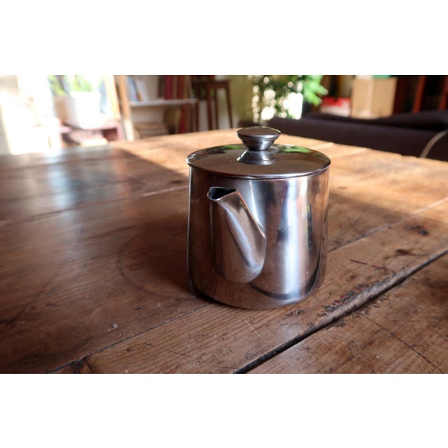 Minimalist 18/10 Stainless Steel Teapot With Integrated Strainer, 2001 For Sale - Image 9 of 10