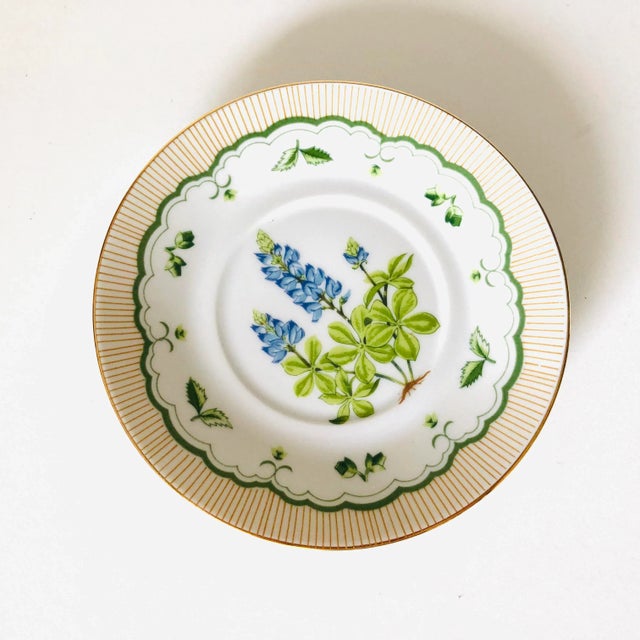 Victorian Contemporary Georges Briard Victorian Private Collection Tea Cup & Saucer Set- 2 Pieces For Sale - Image 3 of 5