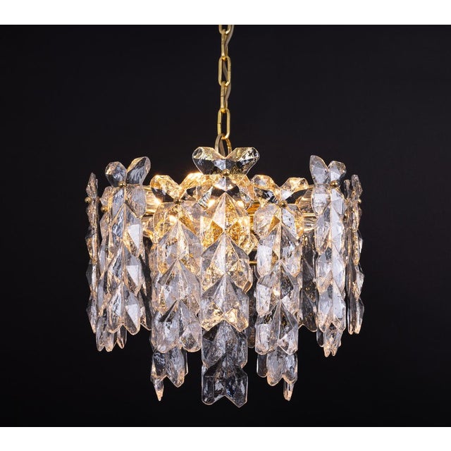 Large Palma Chandelier in Gilt Brass and Crystal Glass from Kalmar, Austria, 1970s For Sale - Image 15 of 18