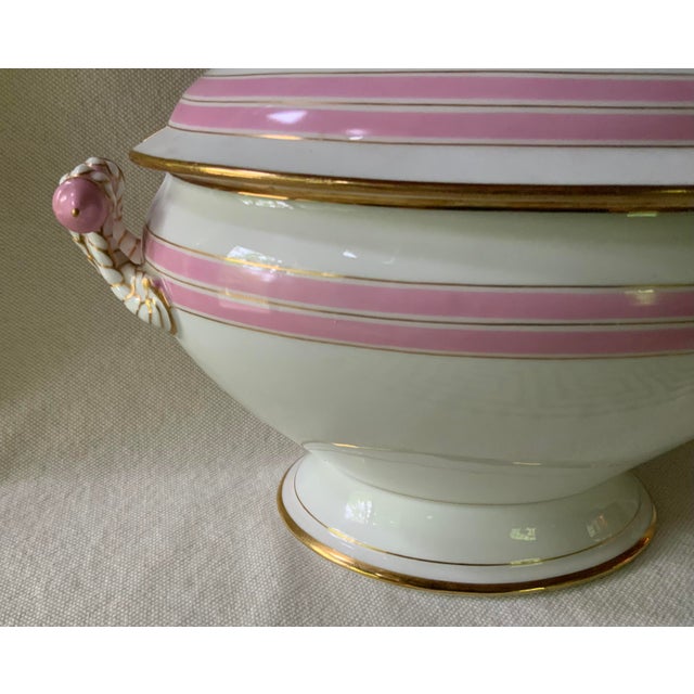 French Limoges Porcelain Soup Tureen c.1880s For Sale - Image 6 of 18