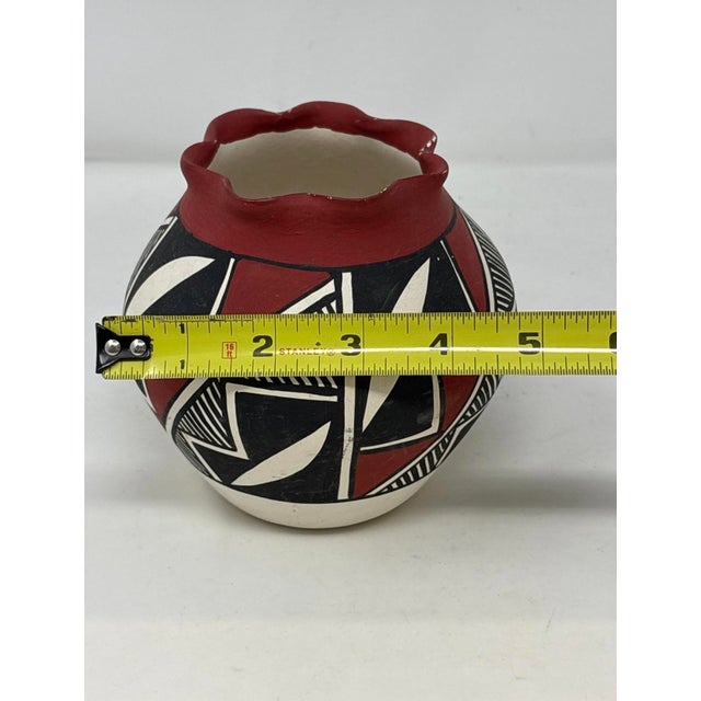 Late 20th Century Vintage Acoma Pueblo Polychrome Pottery Jar by M. Chino – Hand Painted Geometric Olla Vase For Sale - Image 5 of 6