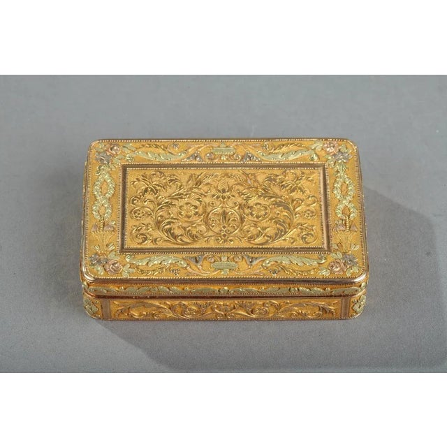 Traditional Early 19th Century Gold Box For Sale - Image 3 of 13