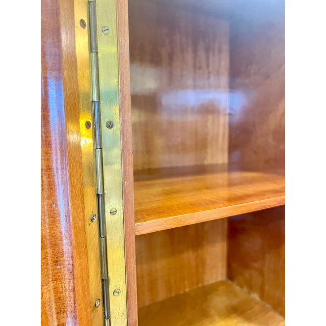 German Art Deco Sculptural Burl Walnut Credenza with Vitrine and Marble Serving Slide, 1932 For Sale - Image 4 of 15
