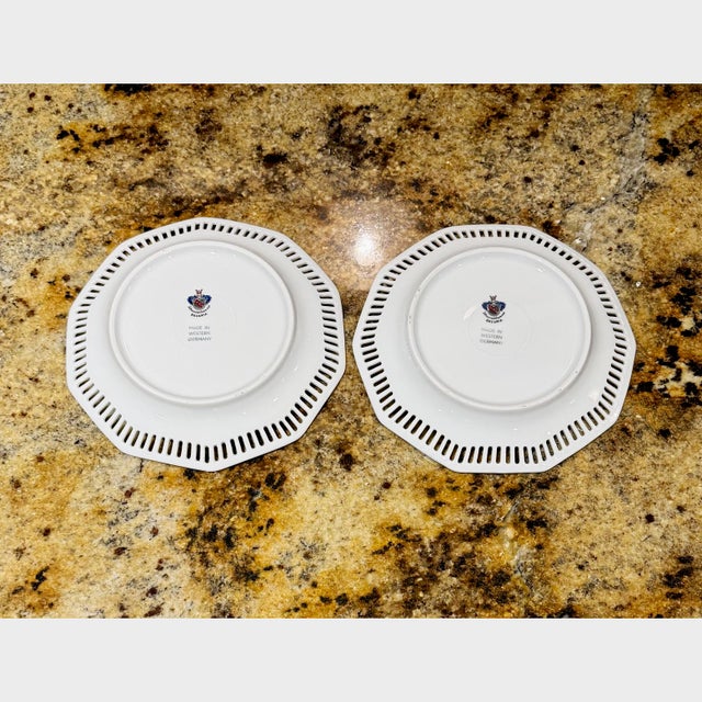 Schwarzenhammer Bavaria Reticulated Porcelain Plates. No chips or cracks. Measure 7-1/4 inches across.