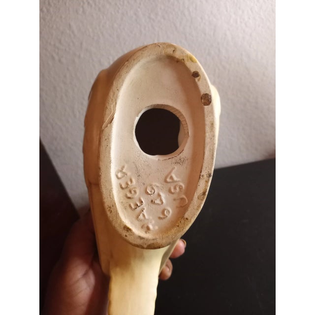 Pair of Vintage 1980s Royal Haeger Usa 649 650 Doves Figurines For Sale - Image 9 of 13