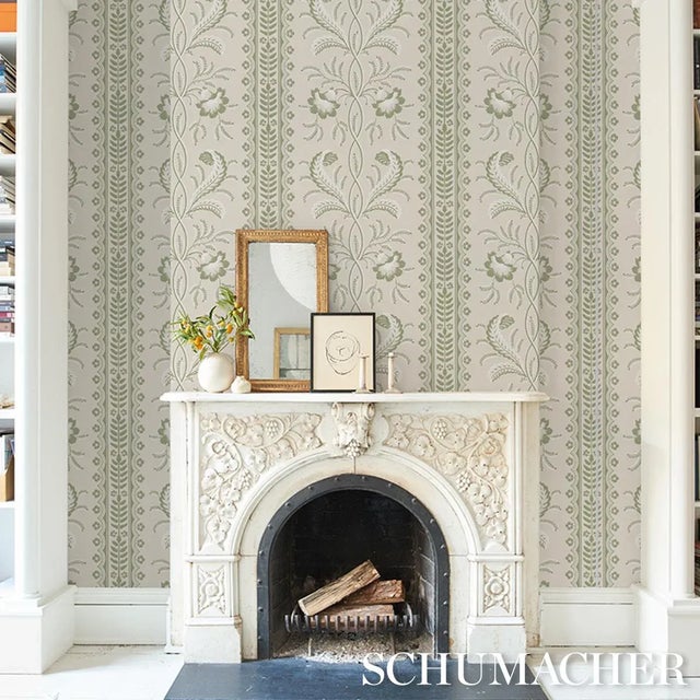 SAMPLE - Schumacher Bell Flowers Wallpaper In Green For Sale In New York - Image 6 of 6