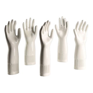 Porcelain Lungavilla Glove Molds from Pirelli, Set of 5 For Sale