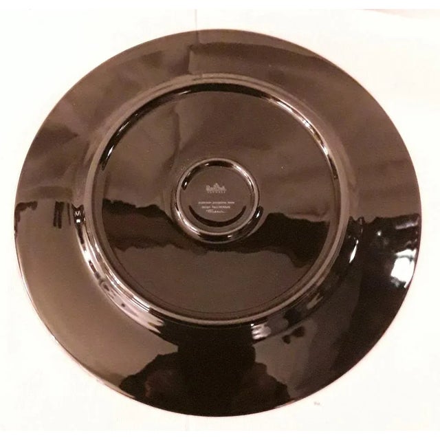 1970s Vintage Black Glazed Porcelain with Gold-Colored Decor by Tapio Wirkkala for Rosenthal, 1970s For Sale - Image 5 of 7