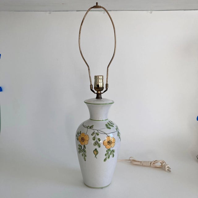 Vintage Ceramic Floral Pattern Yellow Green Colors Crackle Glaze Finish Table Lamp, Made in Italy Circa 1970 For Sale - Image 13 of 13