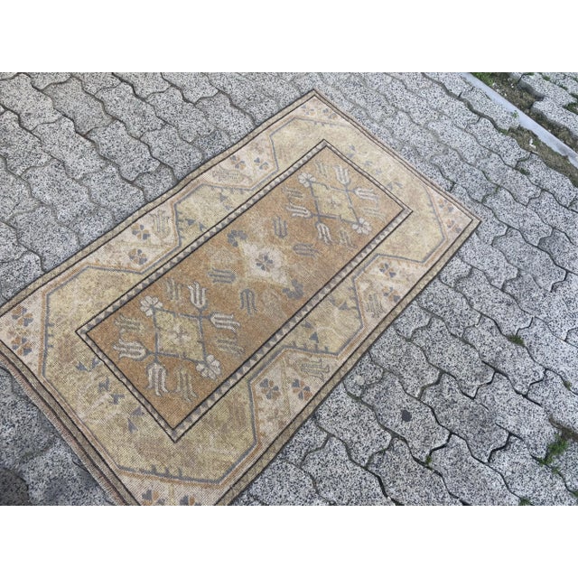 Boho Chic 1960s Small Oushak Nomadic Style Rug For Sale - Image 3 of 11
