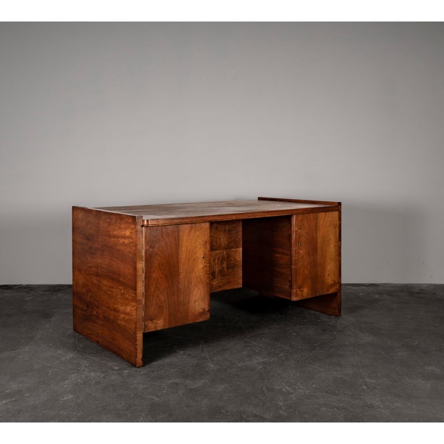 Art Deco Desk in Walnut by Bruno Paul for Veb Deutsche Werkstätten Hellerau, 1930s For Sale - Image 9 of 18
