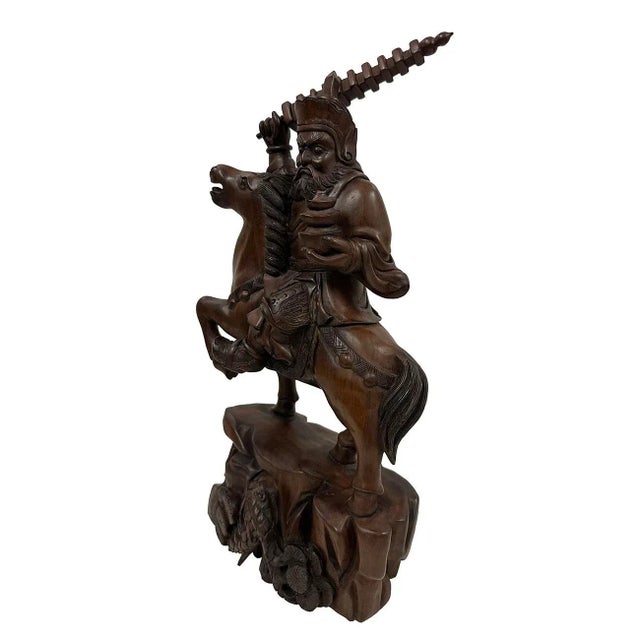 Mid-20th Century Chinese Wood Carved God of Martial Wealth Status For Sale In Los Angeles - Image 6 of 11