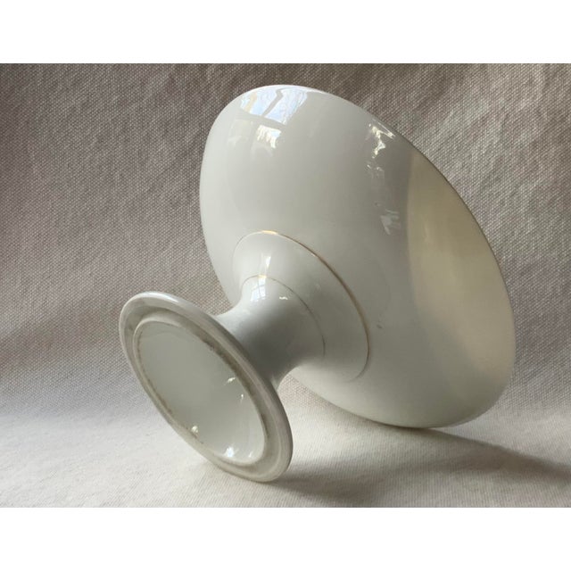 Mid 19th Century Old Paris Porcelain Pedestal Base Compotes For Sale - Image 5 of 17