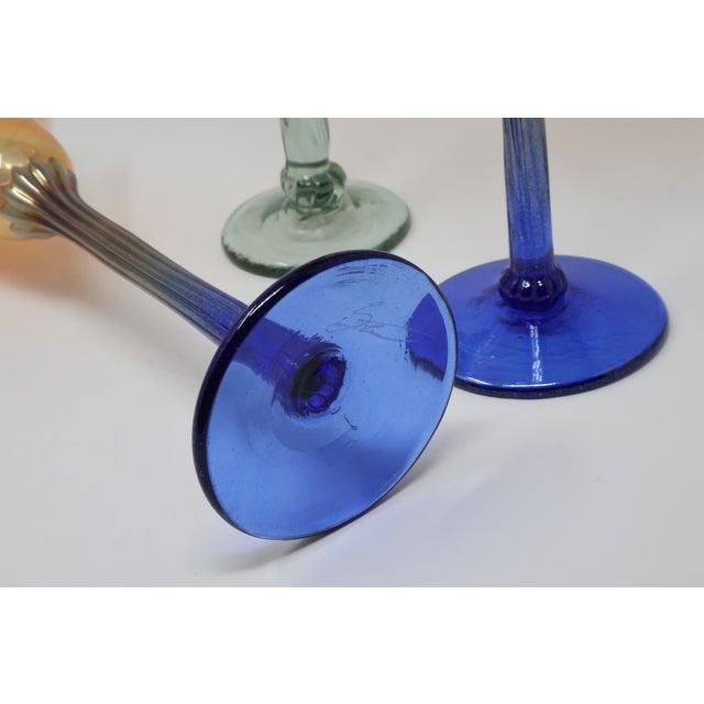 Late 20th Century Rick Strini Signed Iridescent Amber & Cobalt Tulip Art Glass Goblets, Set of 3 For Sale - Image 13 of 18