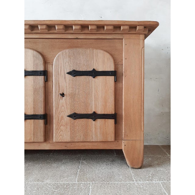 Spanish Oak Credenza, 1940s For Sale - Image 6 of 14