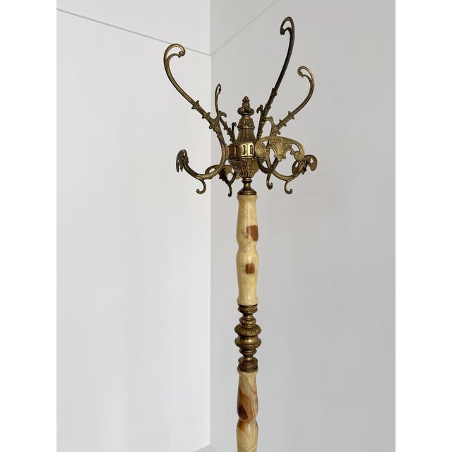 Mid-Century Modern Italian Onyx Marble and Brass Coat Stand, 1960s For Sale - Image 3 of 18